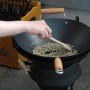 kaffeeroesten-grill-mit-wok.jpg